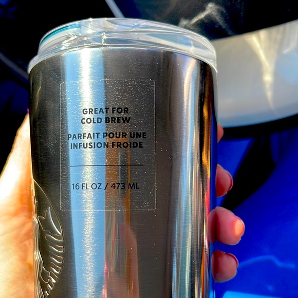 🌟 NEW RELEASE! Starbucks Ombré Blue Silver Cold Cup 16 oz. - Picture 3 of 4
